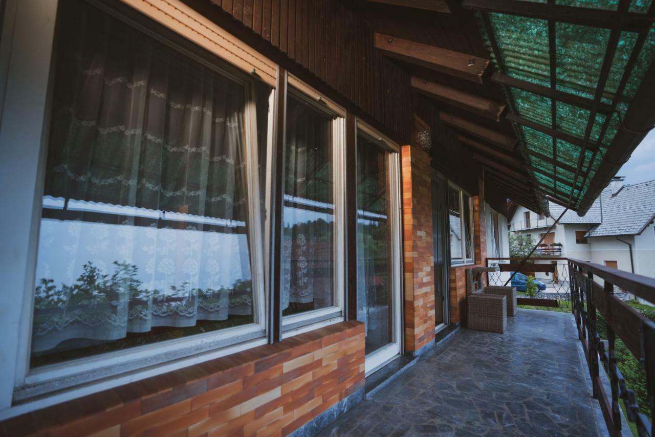 Apartmaji Retro Spodnje Gorje Exteriér fotografie